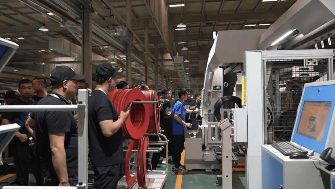 華盛輪胎廣饒展大放異彩，四大展位黑科技新品彰顯國產實力